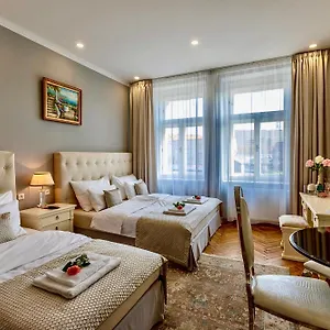 Slabur Aparthotel Prague